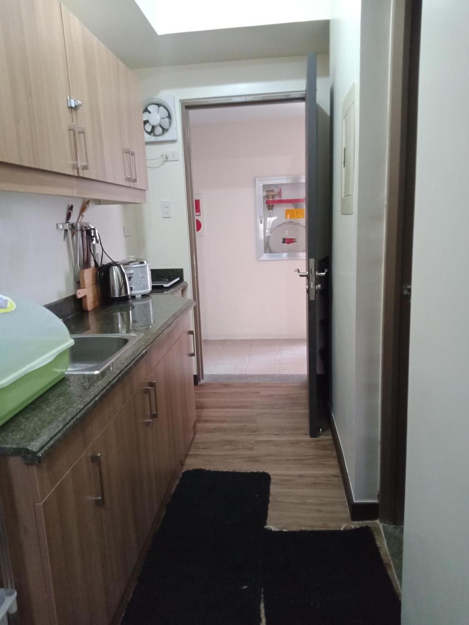 Bristle Ridge Condominium バギオ エクステリア 写真